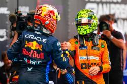 雷速体育比分直播-梅赛德斯逆转红牛车队，周冠宇点燃赛场