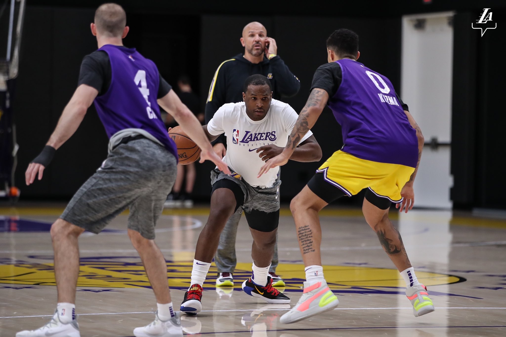 关于FNC血洗GEN,369拿下关键大龙鏖战多局八强赛,技惊四座的信息 关于FNC血洗GEN,369拿下关键大龙鏖战多局八强赛,技惊四座的信息