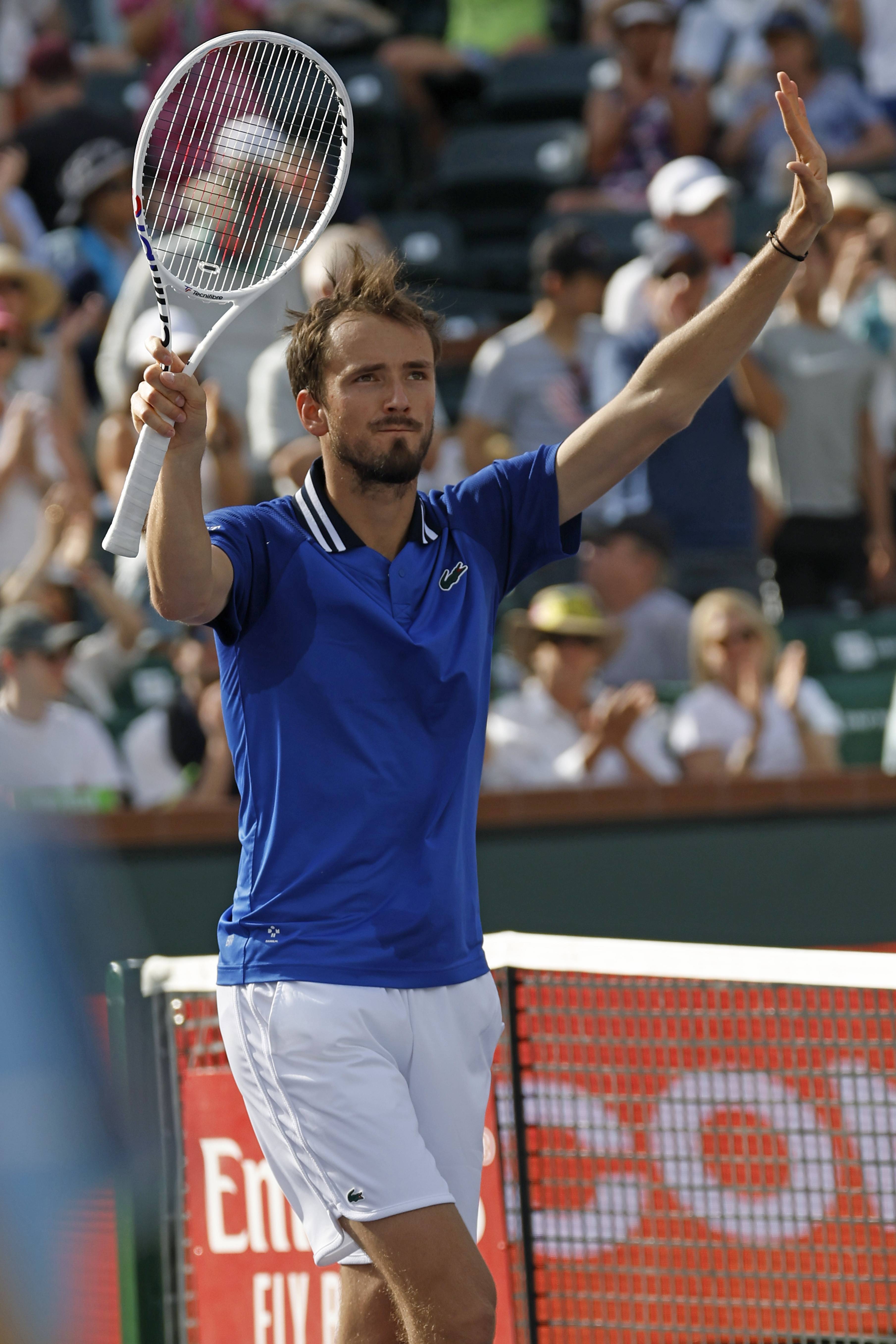 意大利网球队横扫美国网球队,梅德韦杰夫惊艳世界的简单介绍 意大利网球队横扫美国网球队,梅德韦杰夫惊艳世界的简单介绍