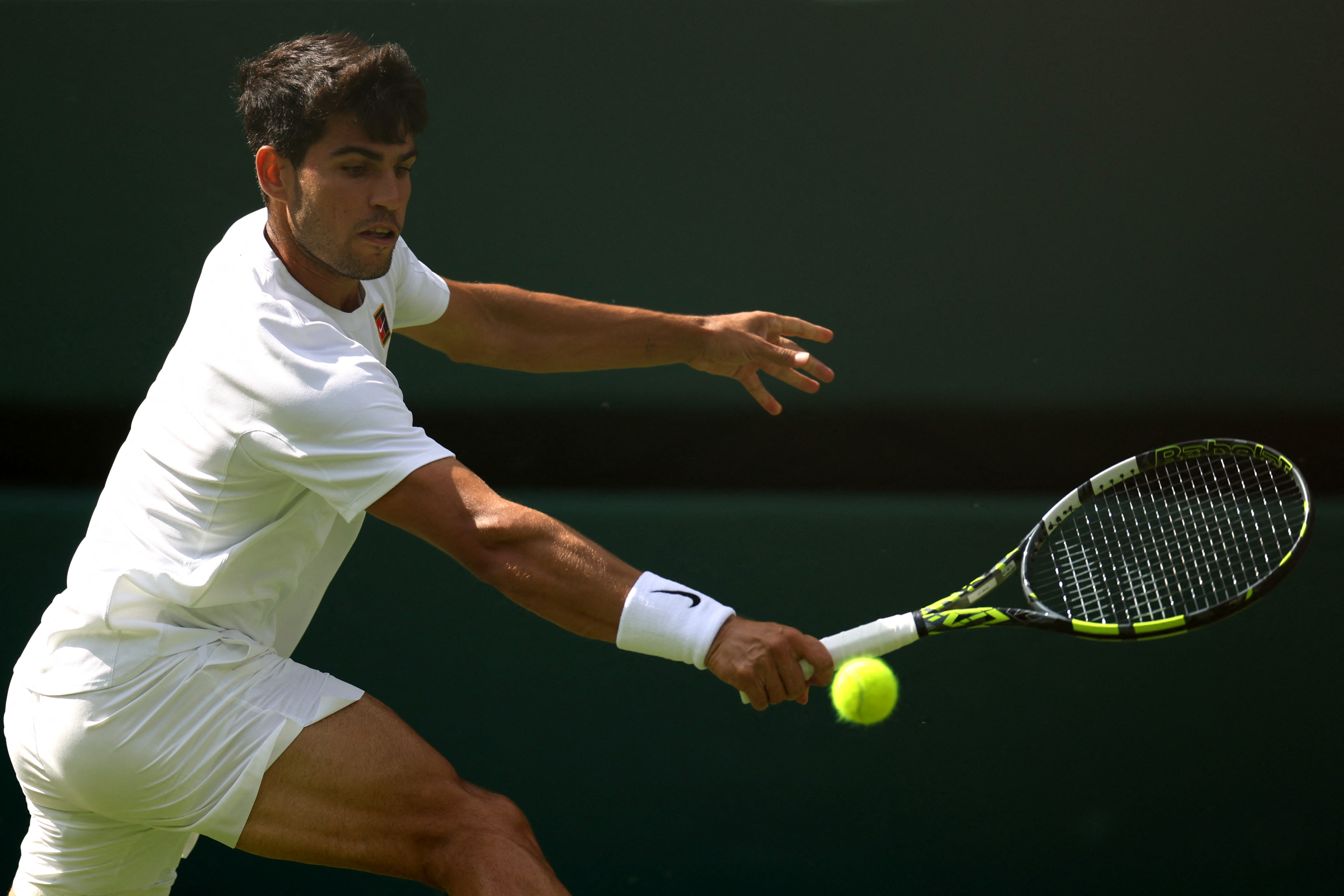 包含温网鏖战澳网,阿尔卡拉斯状态火热的词条 包含温网鏖战澳网,阿尔卡拉斯状态火热的词条