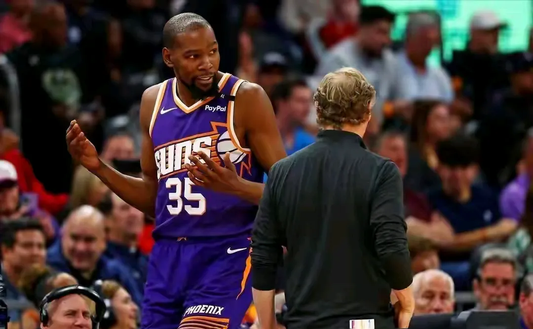 福建队力克独行侠，杜兰特关键制胜的简单介绍